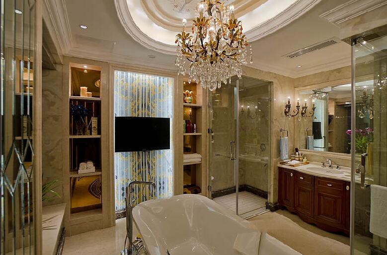 唐山东苑阳光园欧式吊灯浴室透明门红木浴柜大镜面置物架效果图
